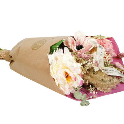 Getrocknete Blumen & Seide: Pfingstrosenliebe, 55cm